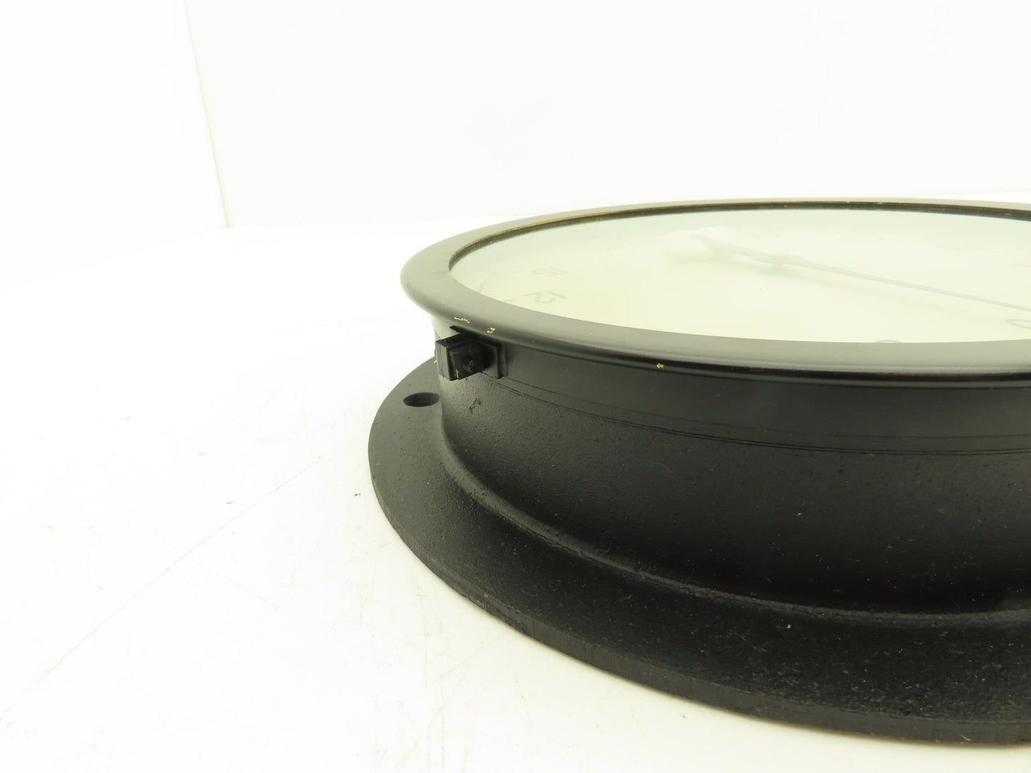 Crosby NA Gauge 30 in Hg Vacuum - 15 psi 1/4" NPT 8" Face