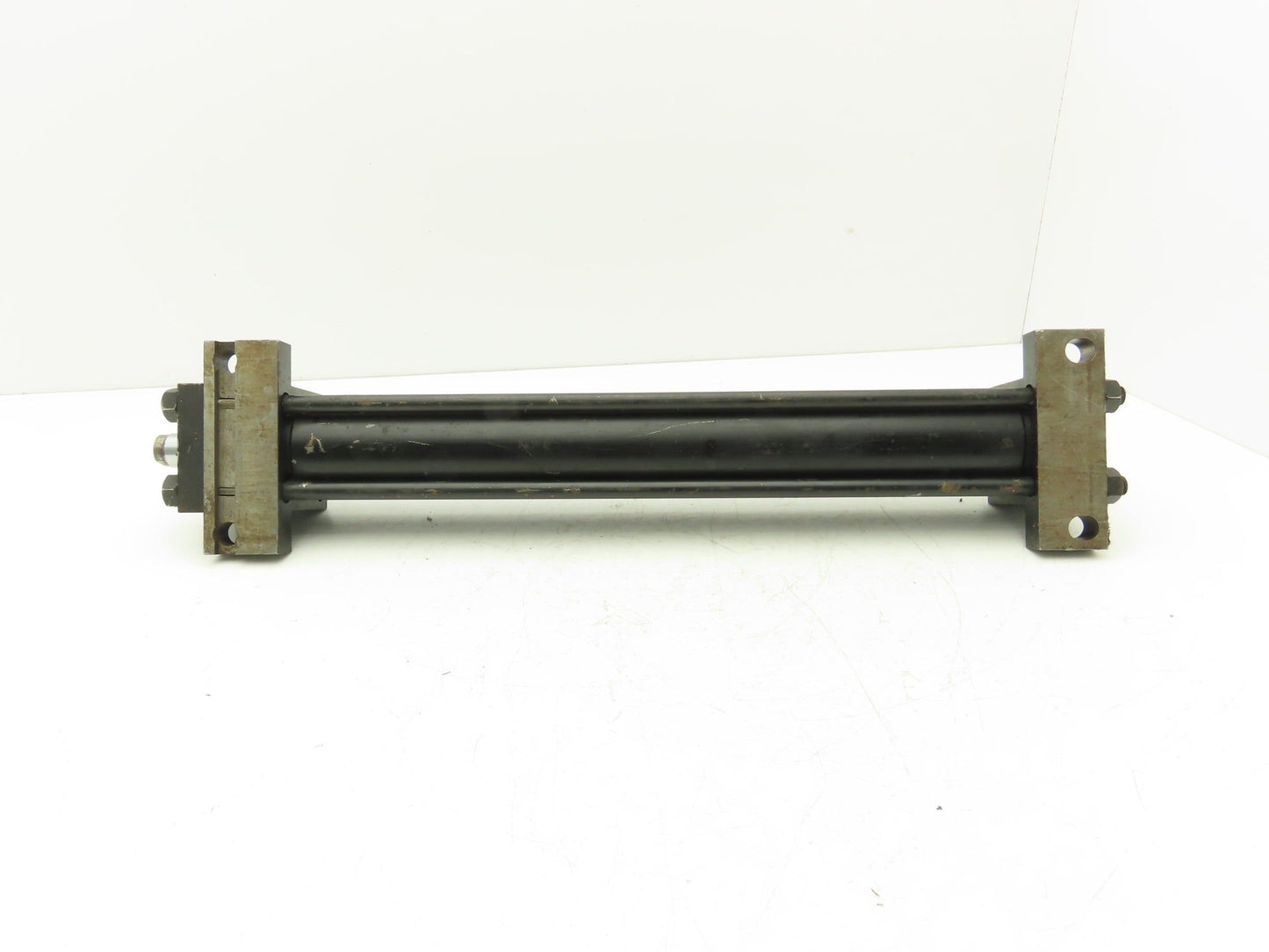 Parker CCKHMITBS19MC Hydraulic Cylinder 50mm Bore 405mm 3045psi