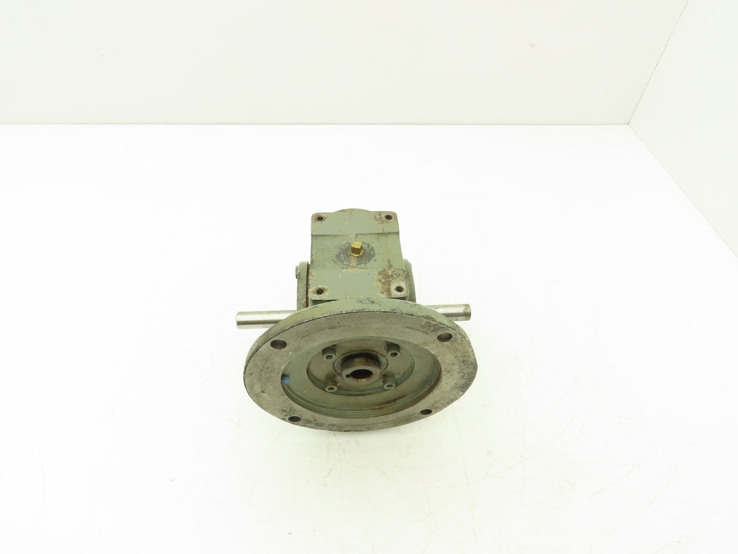 Cleveland Gear 15TF564M Worm Gearbox 50:1 Ratio 437rpm 56C Dual Output