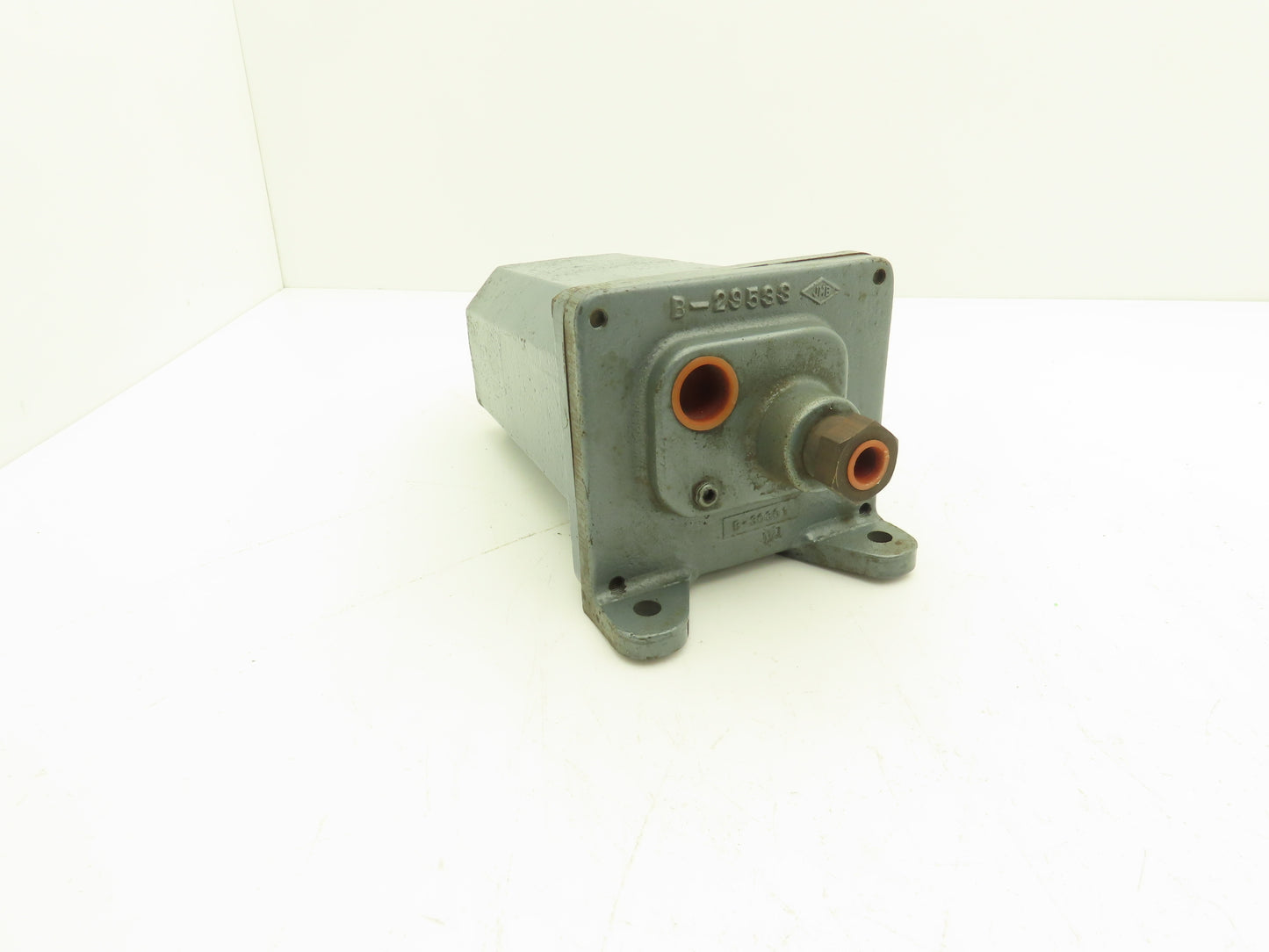 Allen Bradley 836T-T251E Pressure Control Switch Explosion Proof 1.5-7 psi
