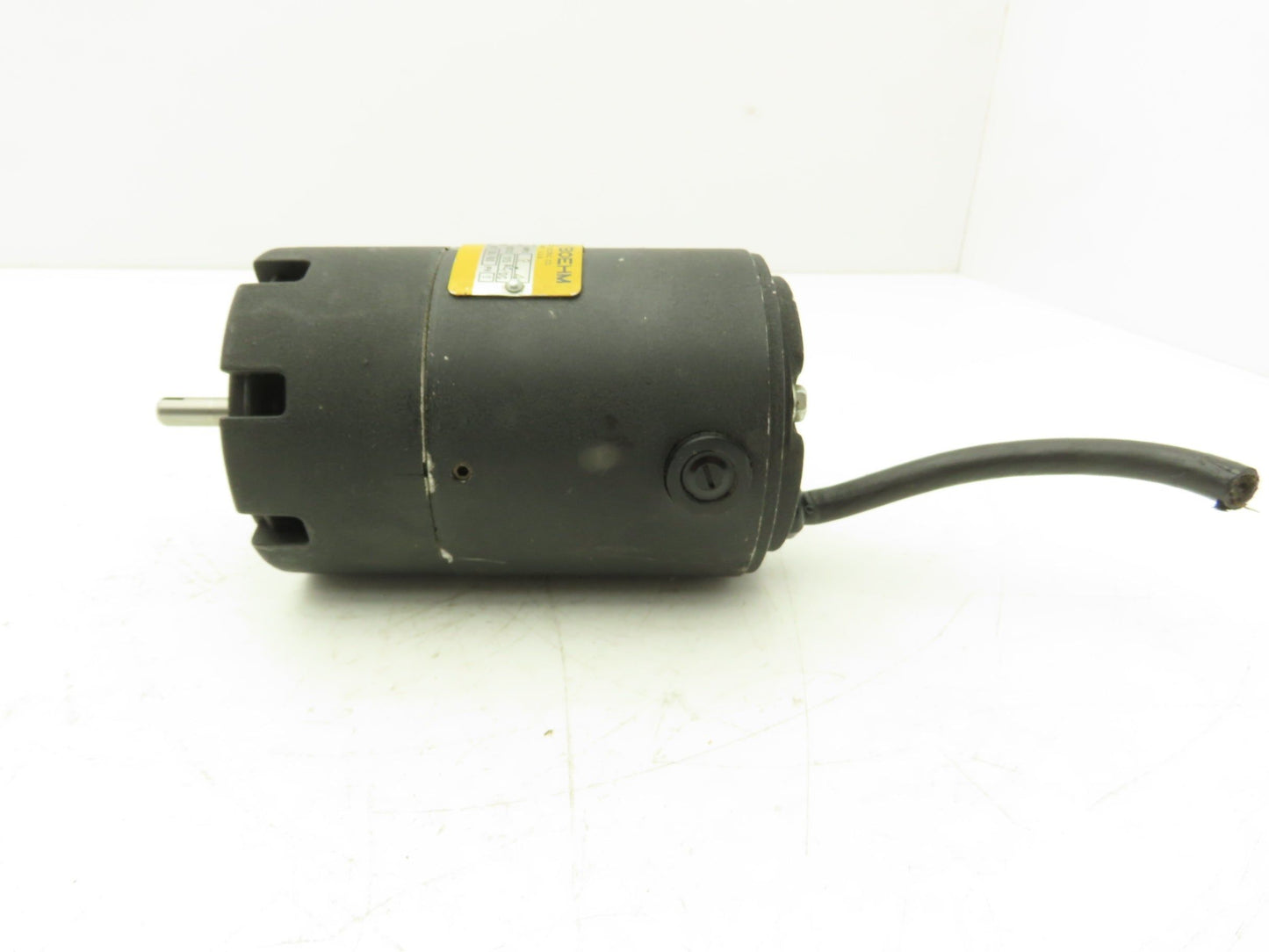 Baldor Reliance 15811J K 30-AGX-0 Motor 115V AC/DC 1Ph 2.4 Amps
