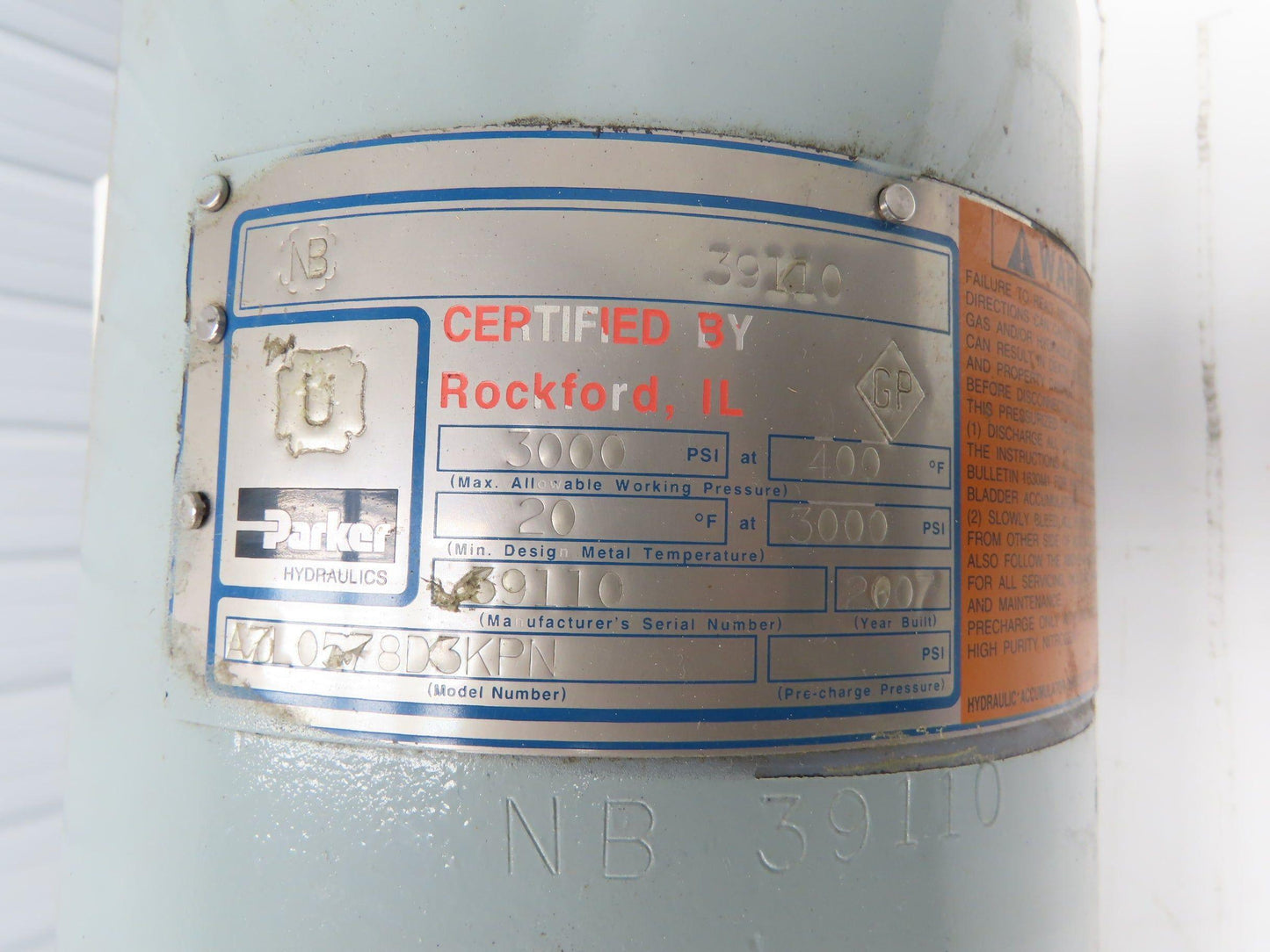 Parker A7L0578D3KPN High Pressure Accumulator 3000PSI 7 x 24" Buna Oilgear