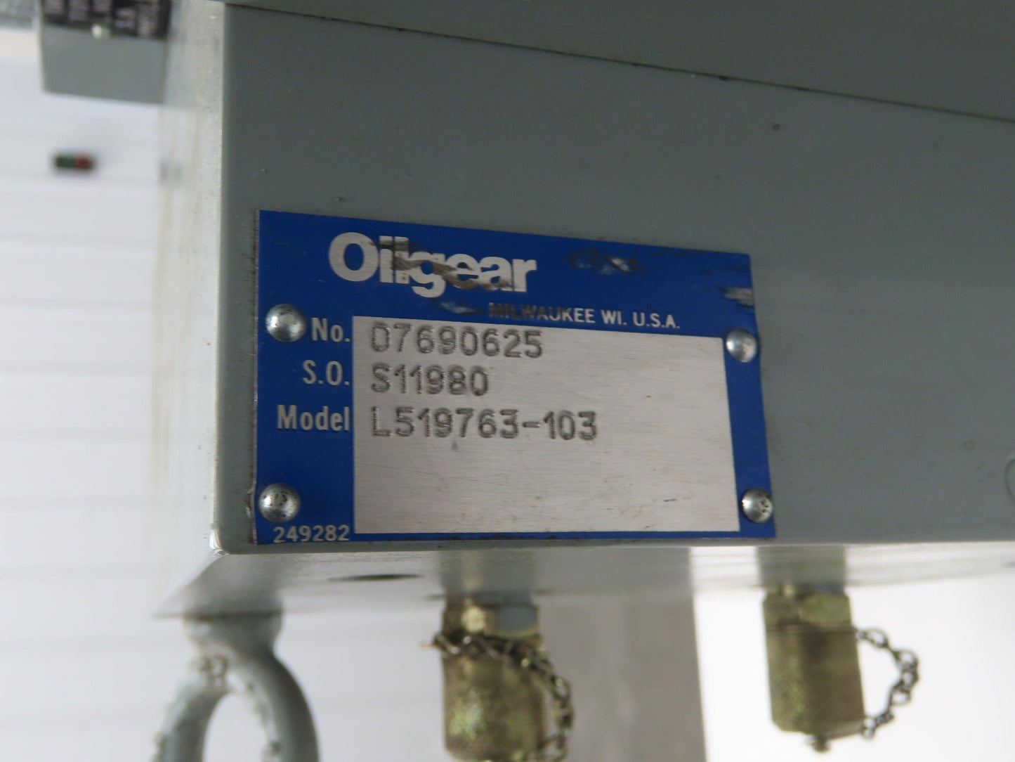 Parker A7L0578D3KPN High Pressure Accumulator 3000PSI 7 x 24" Buna Oilgear