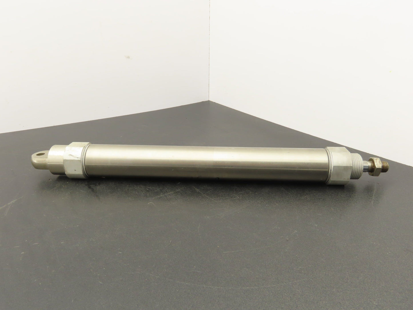 SMC CDM2C40-250 Pneumatic Air Cylinder 40mm Bore 250mm Stroke 150psi