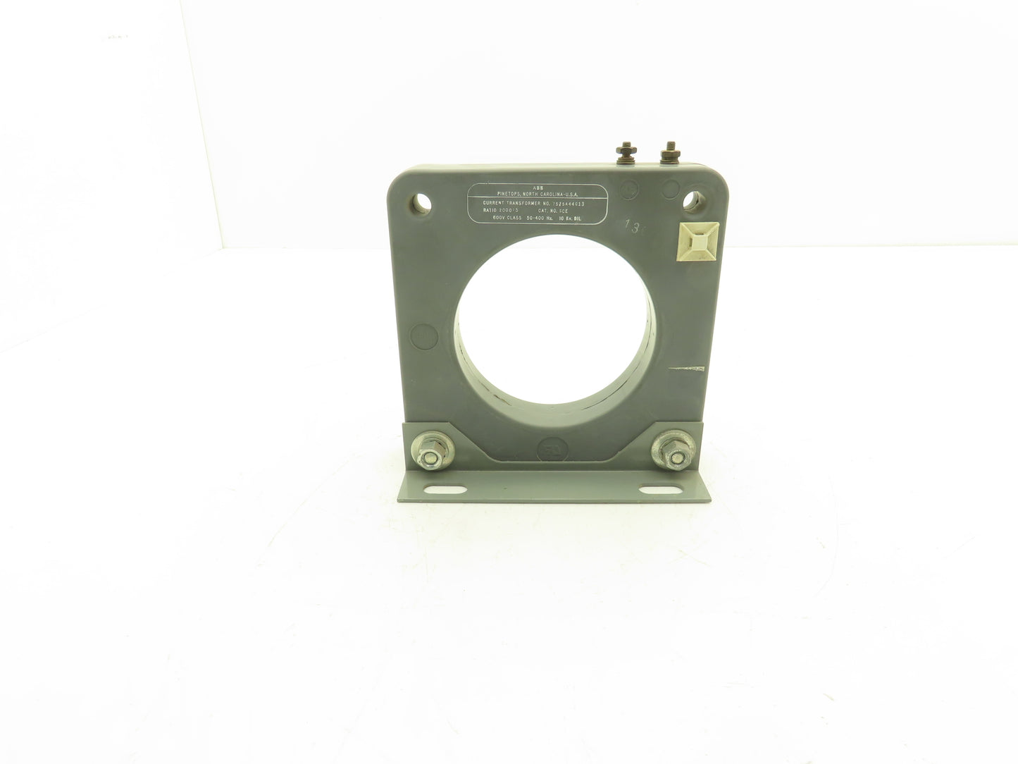 ABB 7525A44G13 SCE Current Transformer 2000:5A 10Kv BIL 600V