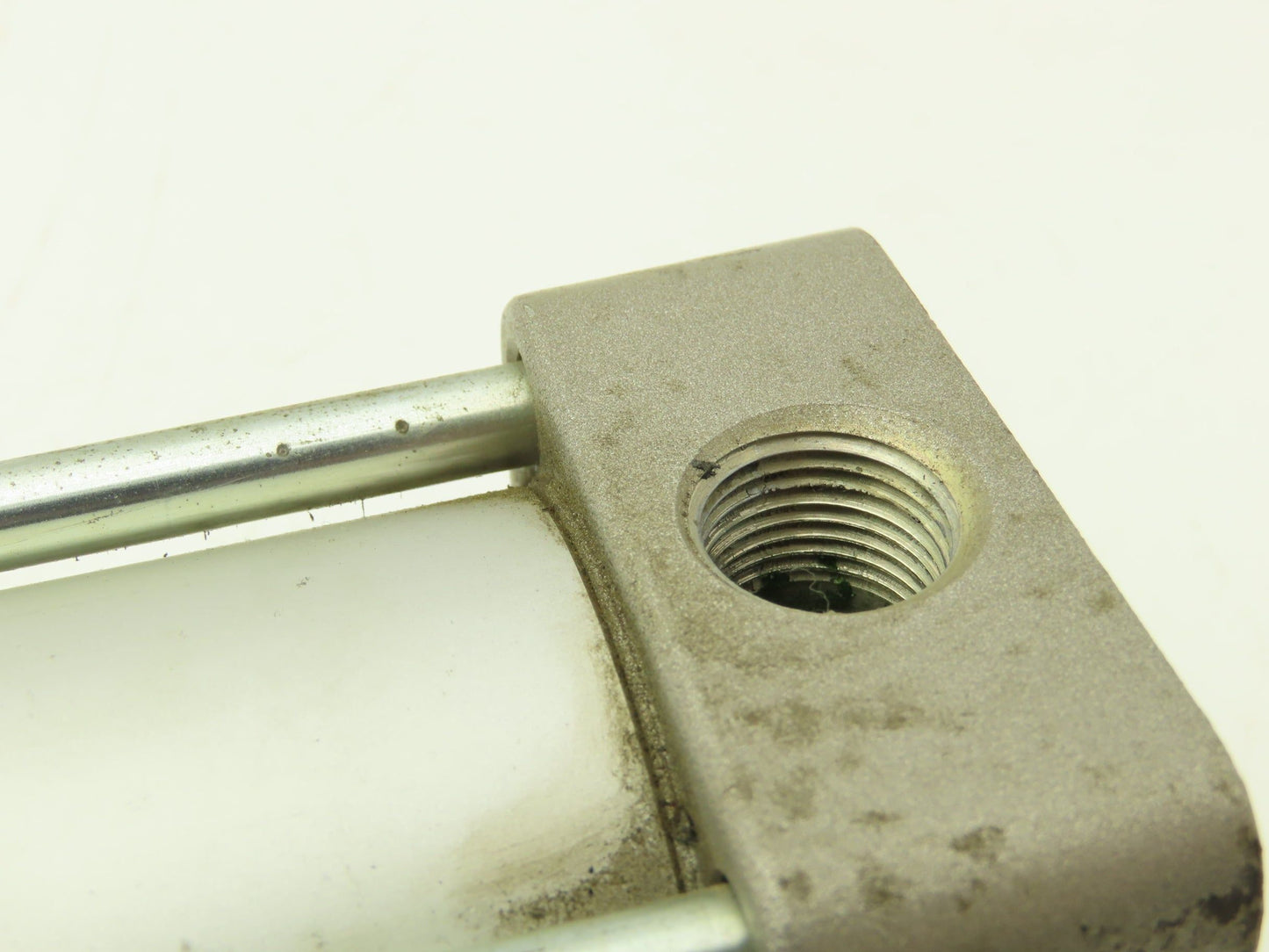 SMC Pneumatic Air Cylinder 2" Bore 12" Stroke Non Rotating Rod 250psi