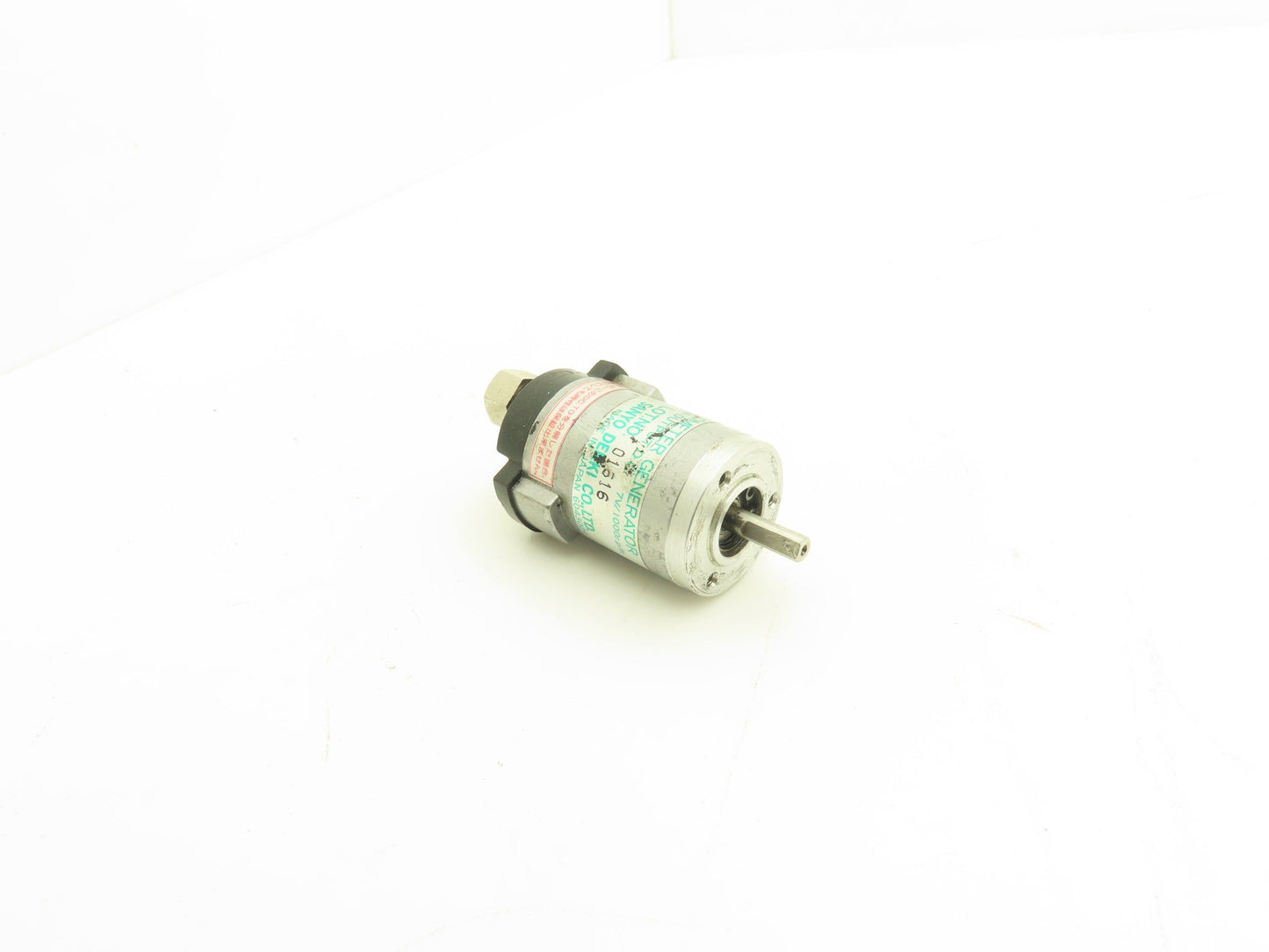 Sanyo Denki 104-3024 Tachometer Generator 7VDC/1000rpm