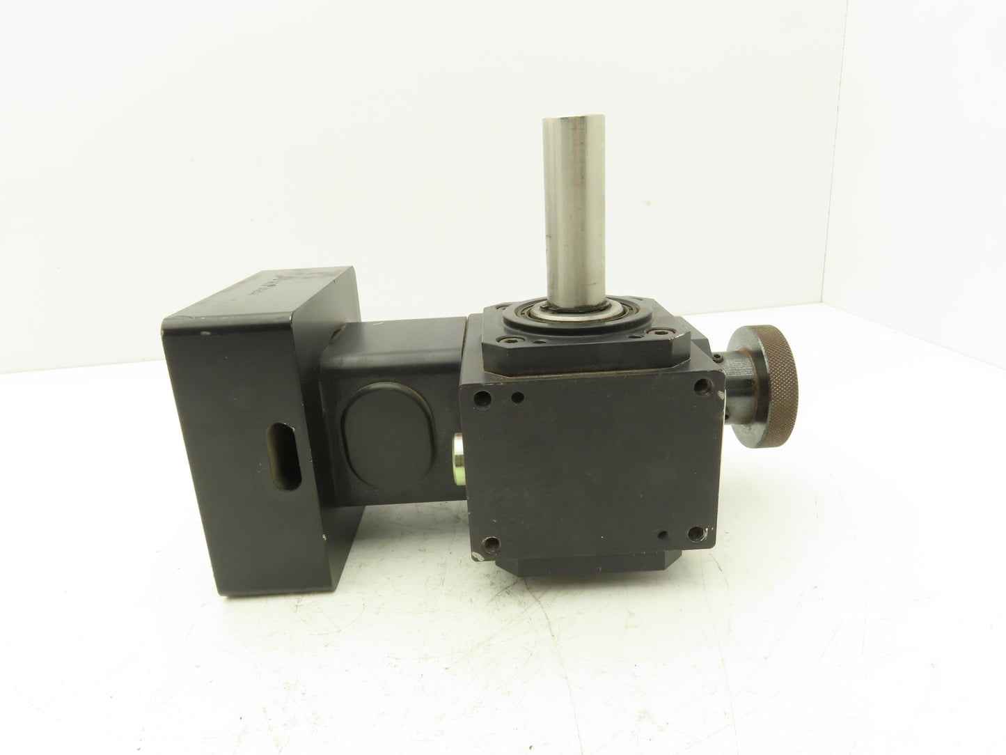 Cone Drive W0380020SKHS06DJMDPZ/501790 AccuDrive Gearbox 20:1 87.5rpm RH Output