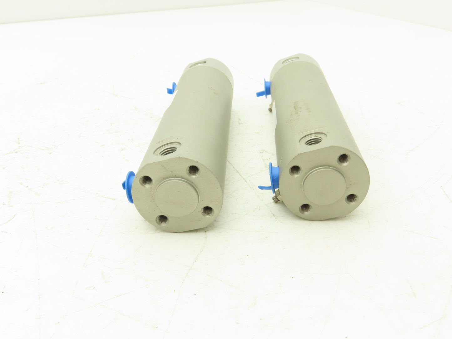 SMC NCG32-IAK01-0300 Round Pneumatic Air Cylinder 1.25" Bore 3" Stroke Lot of 2