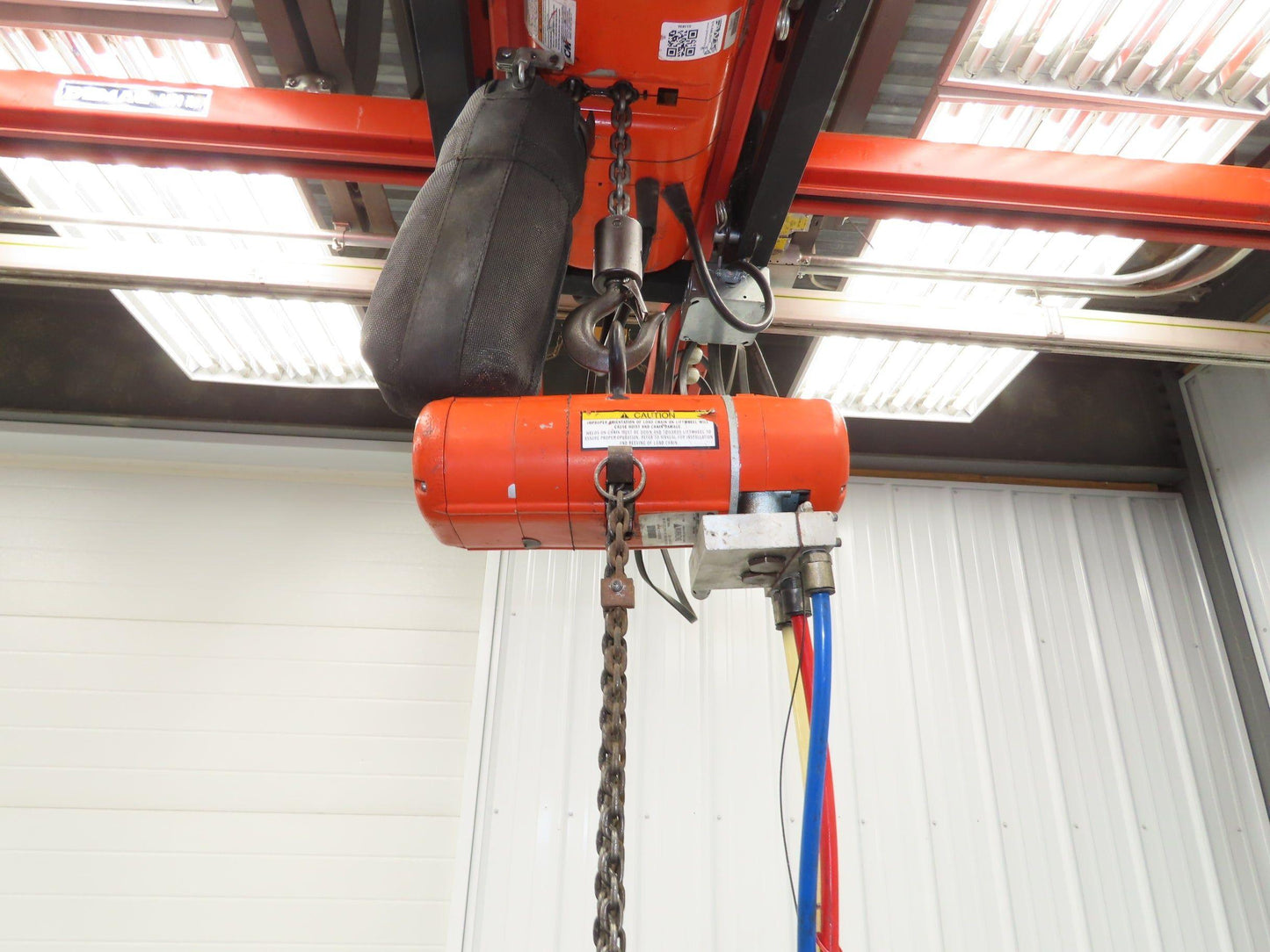 CM ShopAir 600 Lb Pneumatic Air Pendant Chain Hoist 10' Lift 90psi 16FPM