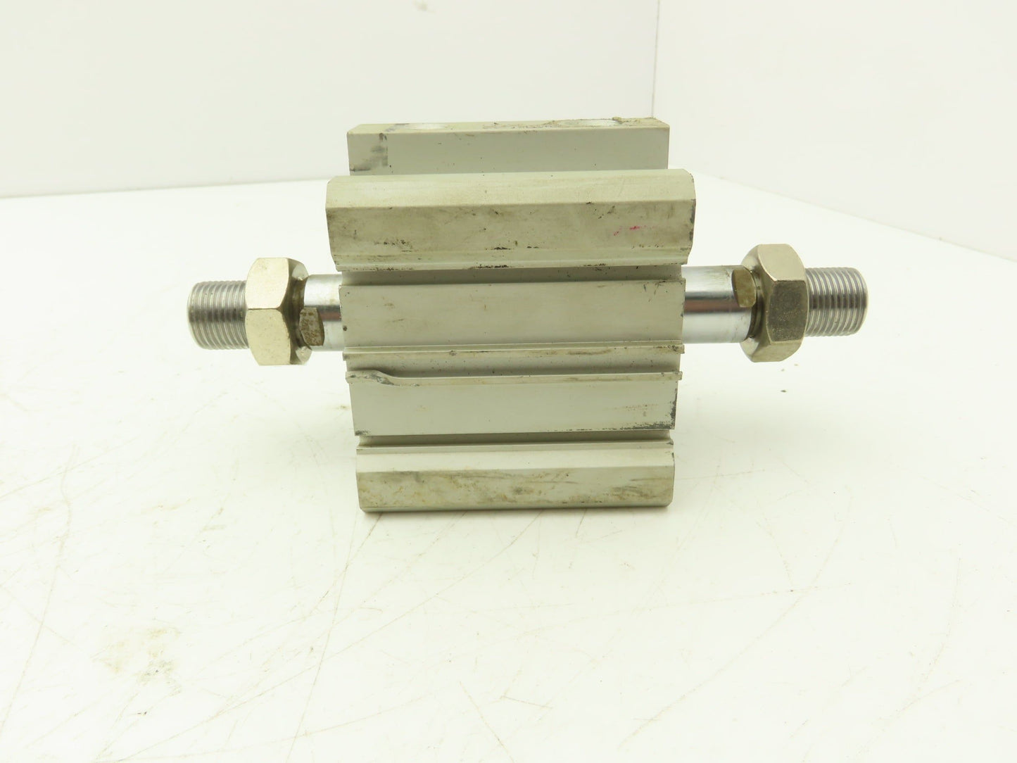 SMC Double End Pneumatic Air Cylinder 63mm Bore 30mm Stroke 145psi