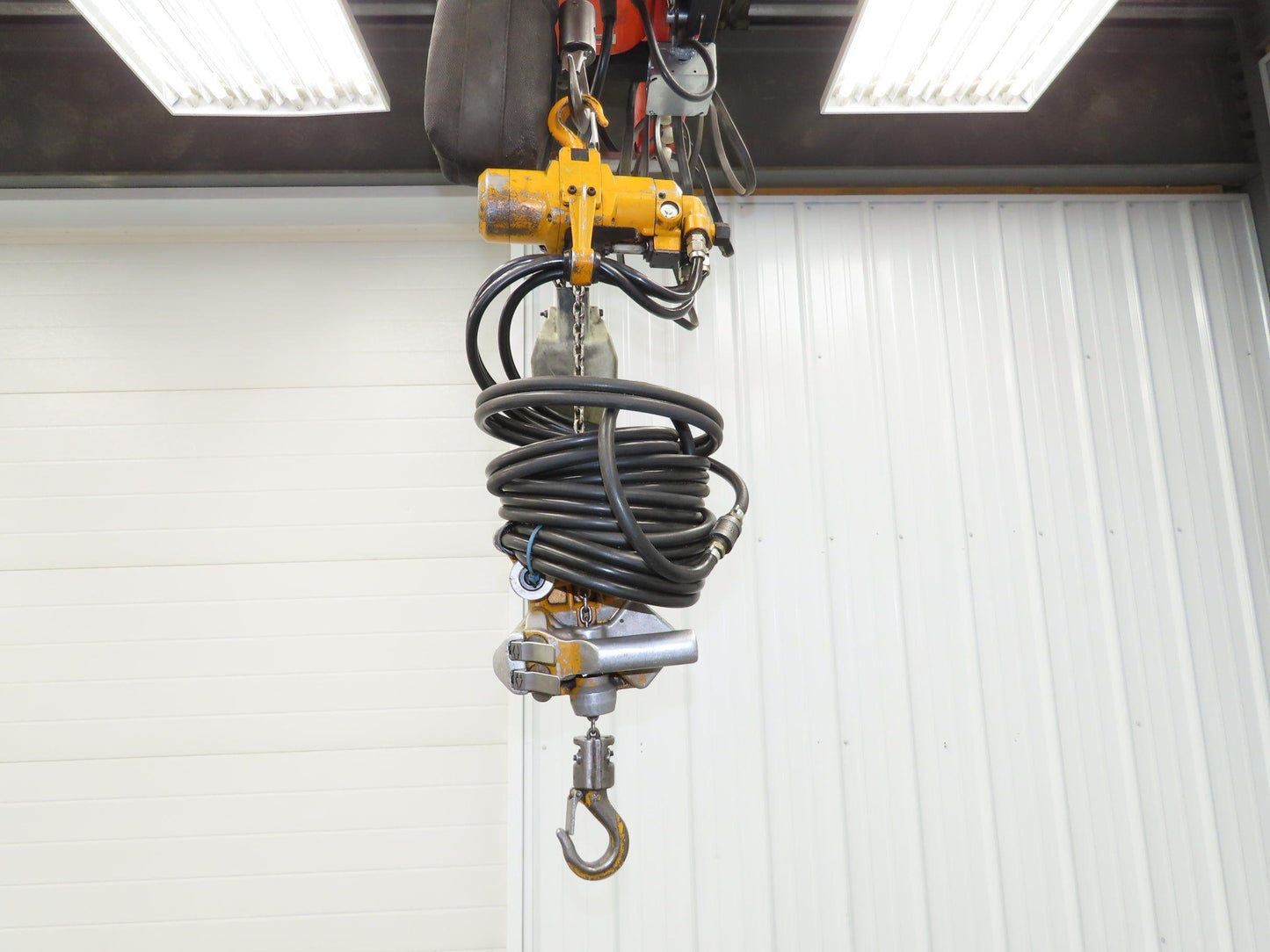 Harrington AH500M 1/4 Ton 500 Lb Pneumatic Air Chain Hoist 10' Lift 90psi