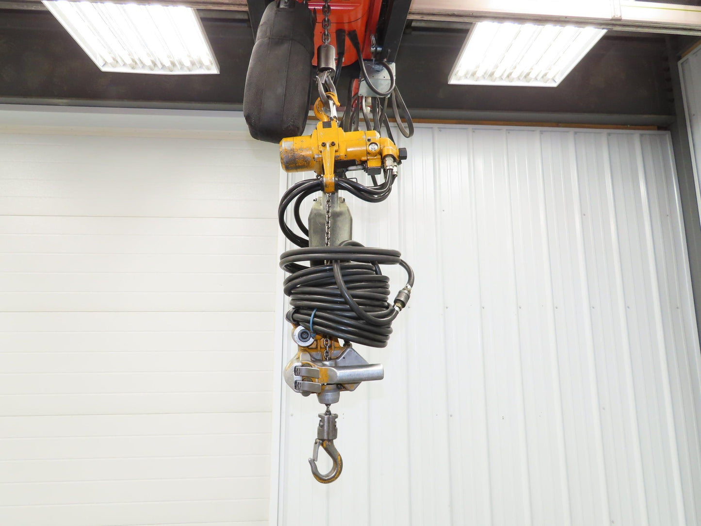 Harrington AH500M 1/4 Ton 500 Lb Pneumatic Air Chain Hoist 10' Lift 90psi