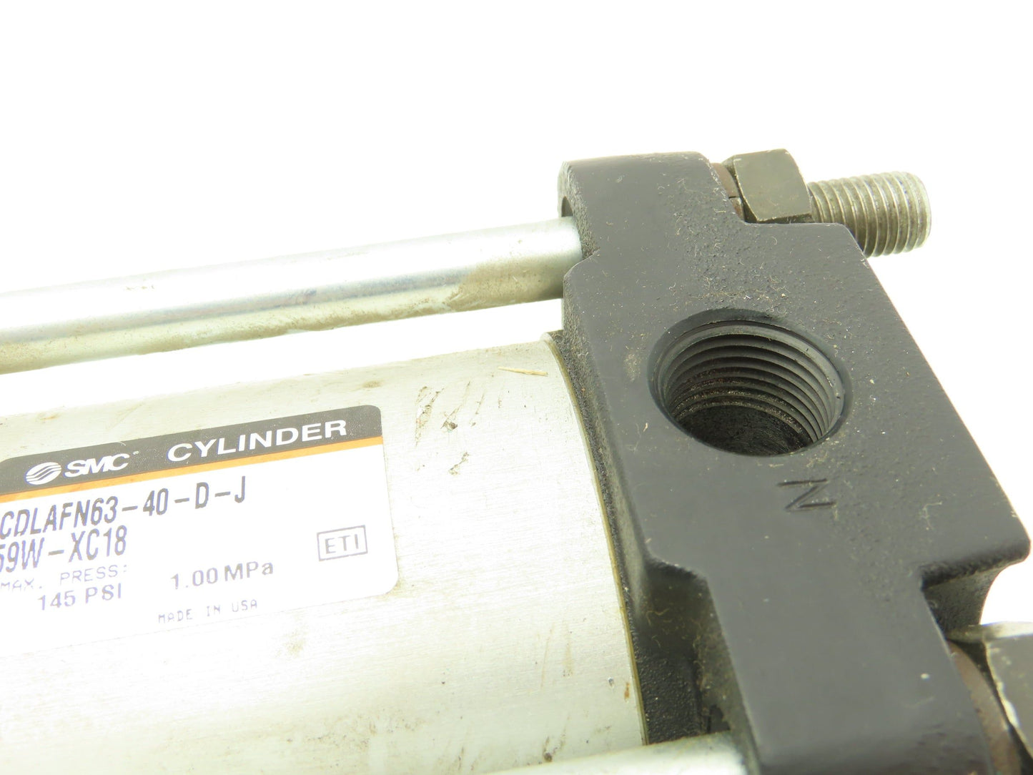 SMC CDLAFN63-40-D-J Pneumatic Air Cylinder 63mm Bore 40mm Stroke 145psi Locking