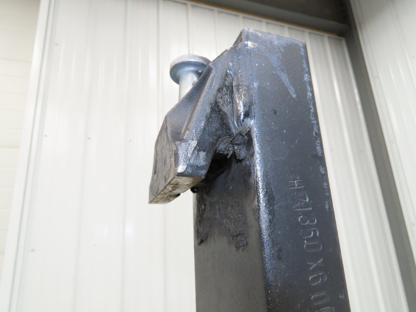 5x34" Class 3 Steel Forklift Fork Tines 20" Carriage 1-Pair 5000LBS