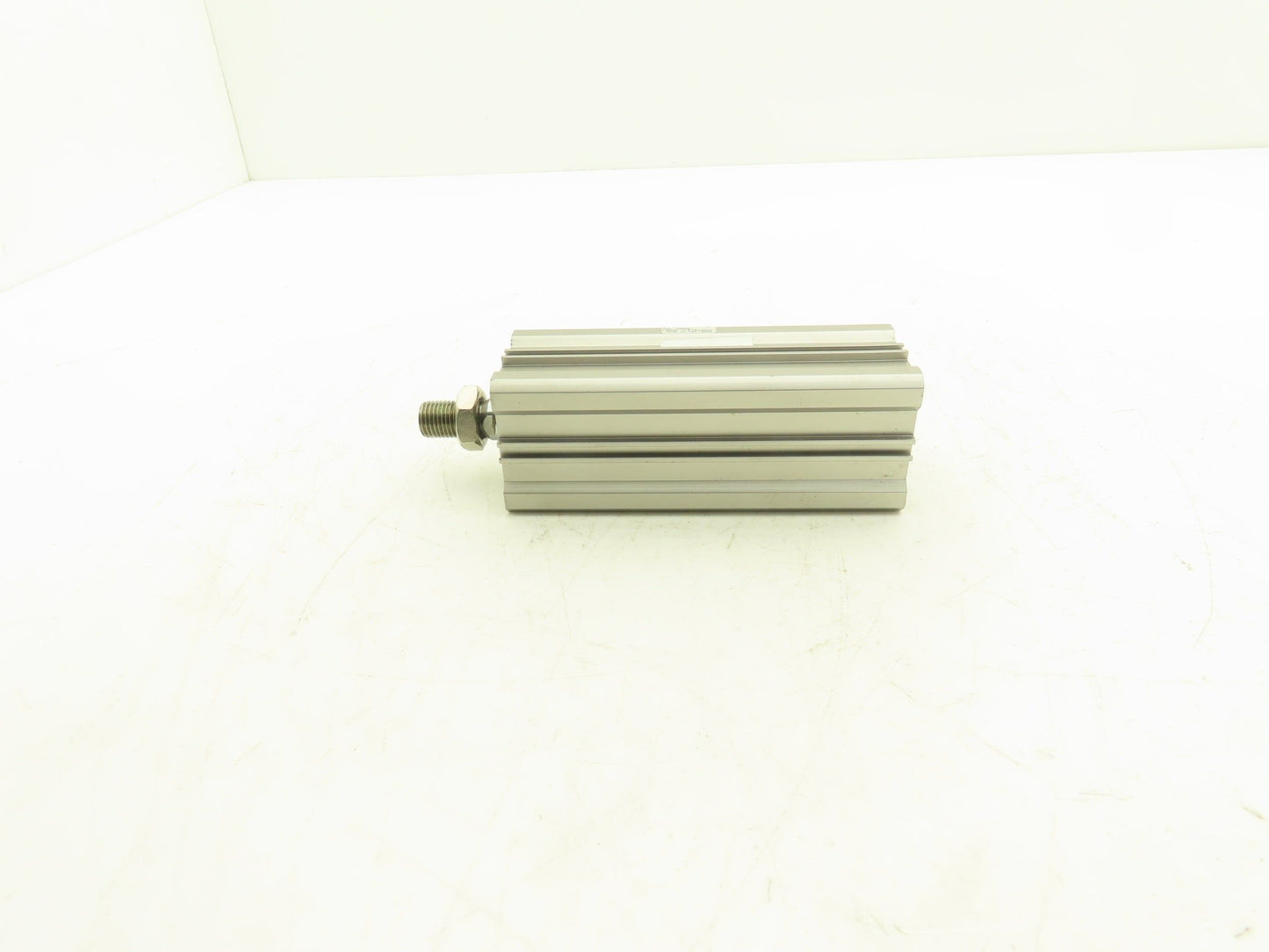 SMC CDQ2B40-90DM-XC18 Pneumatic Air Cylinder 40mm Bore 90mm Stroke 145psi