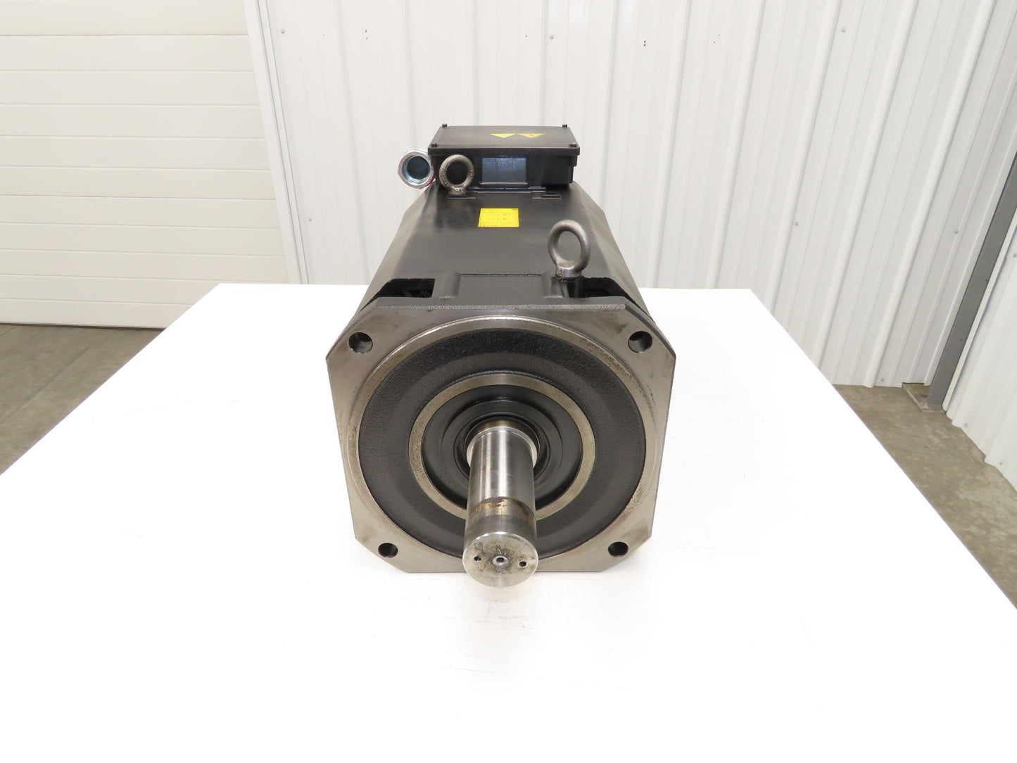Fanuc A06B-1453-B100 AC Spindle Motor 29.5Hp 3450RPM 131-220V 3Ph