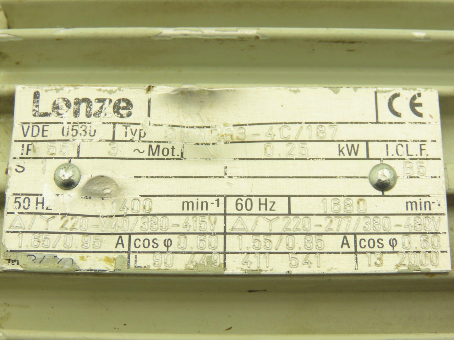Lenze GST04-1MVCR-063-32 Inline Gearmotor 7.18 Reducer .25kw 234rpm 230/460V