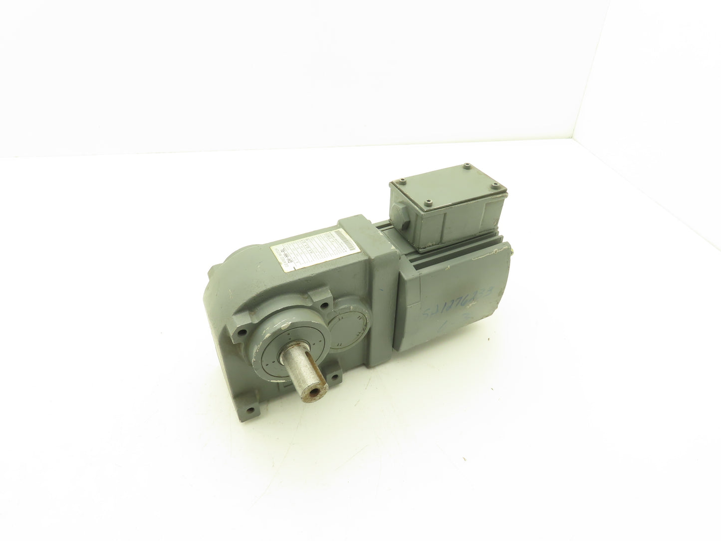 Mitsubishi GM-HM-RL Gearmotor 80:1 Reducer 0.1kw 22.5rpm 220V LH Output
