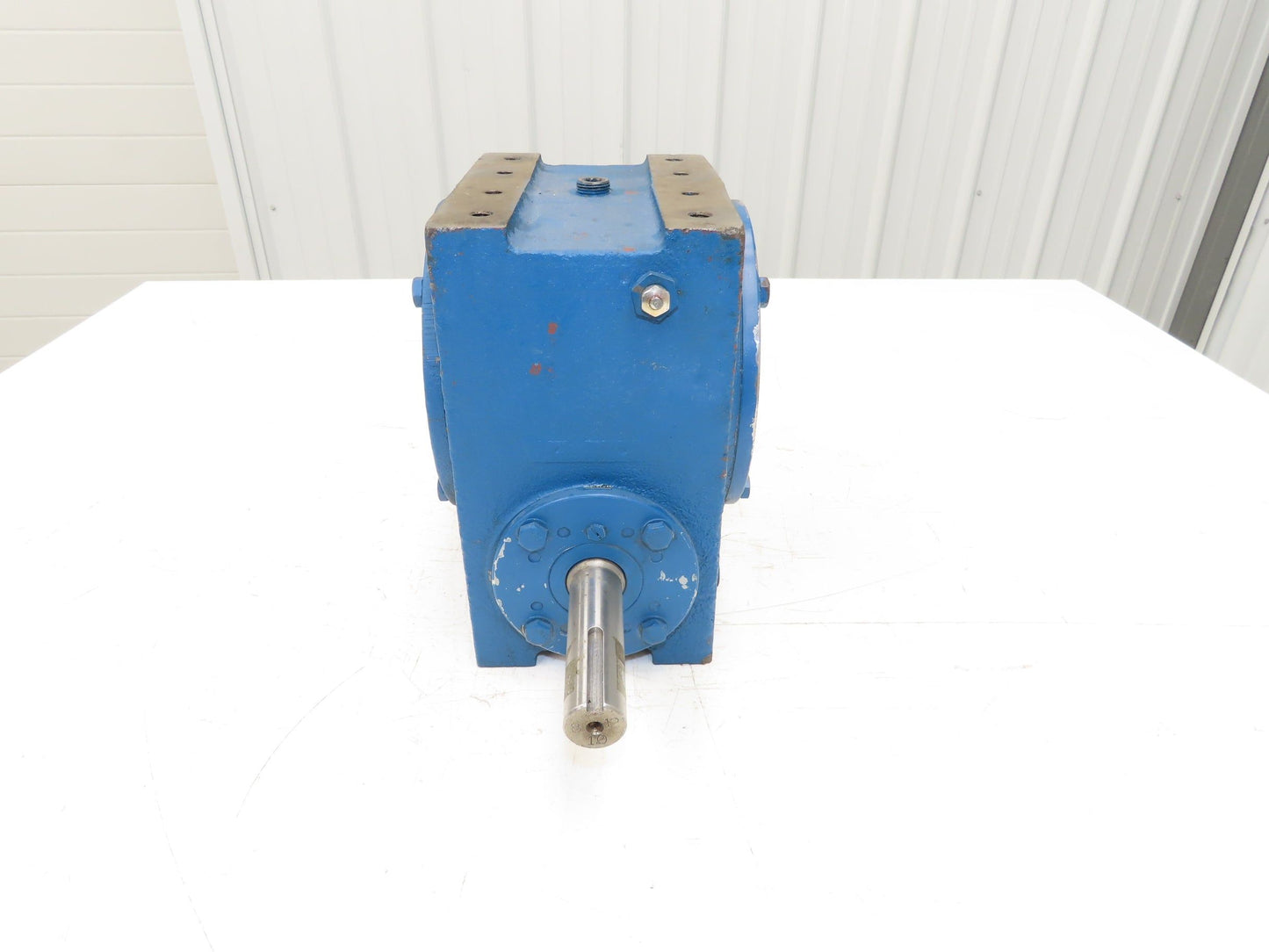 Cleveland 30EC 73M Gearbox 10:1 Reducer 5Hp 175rpm LH Slotted Adapter Output