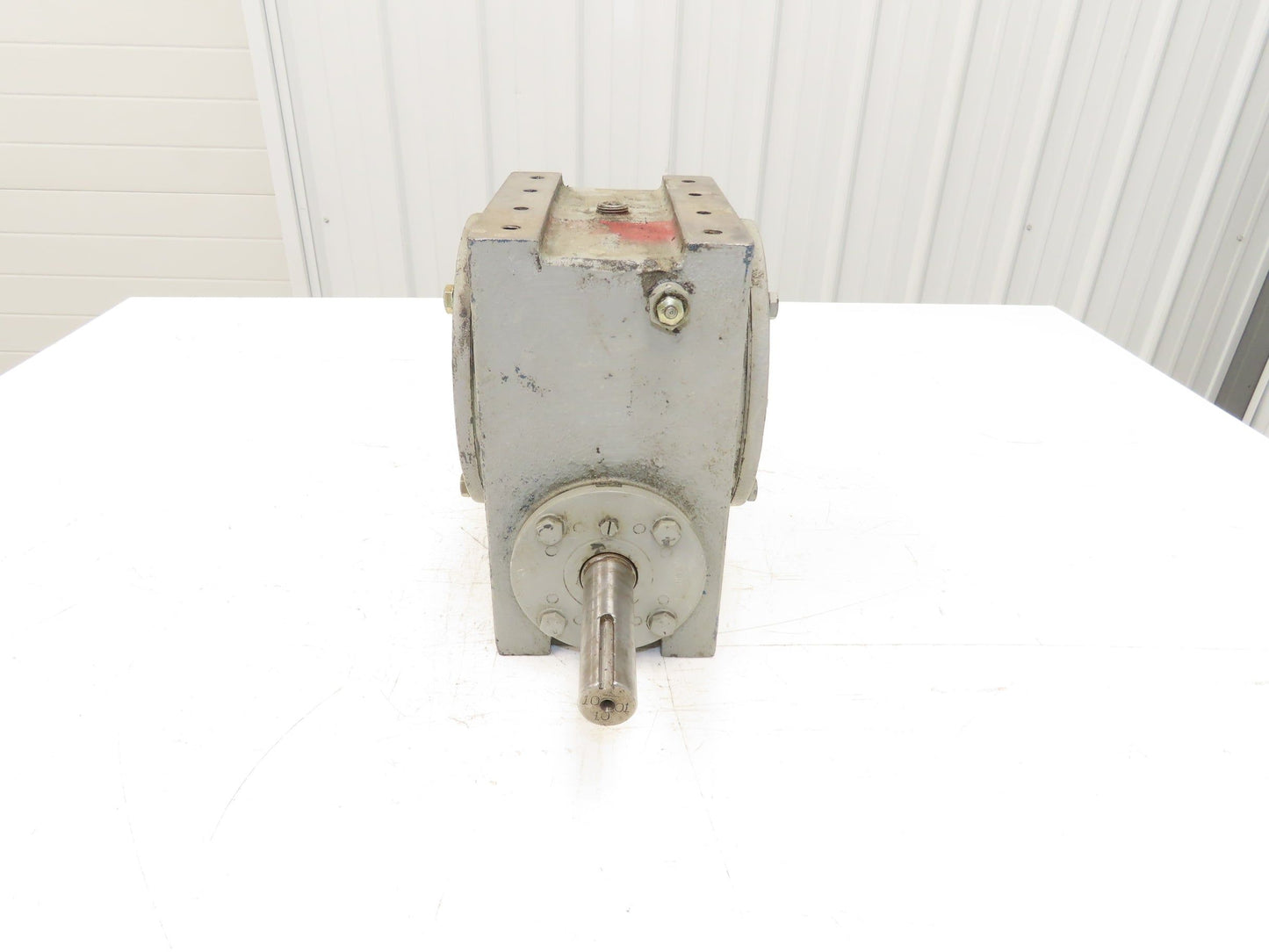 Cleveland 30EC 73M Gearbox 10:1 Reducer 5Hp 175rpm LH Slotted Adapter Output