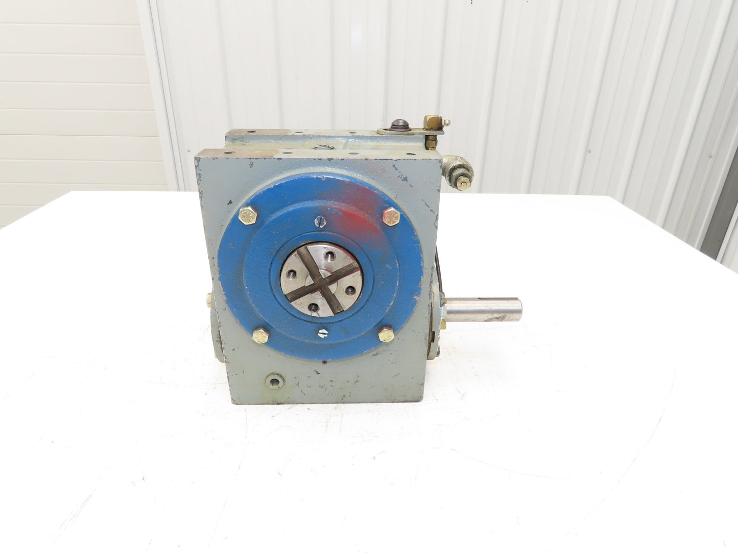 Cleveland 30EC 73M Gearbox 10:1 Reducer 5Hp 175rpm LH Slotted Adapter Output