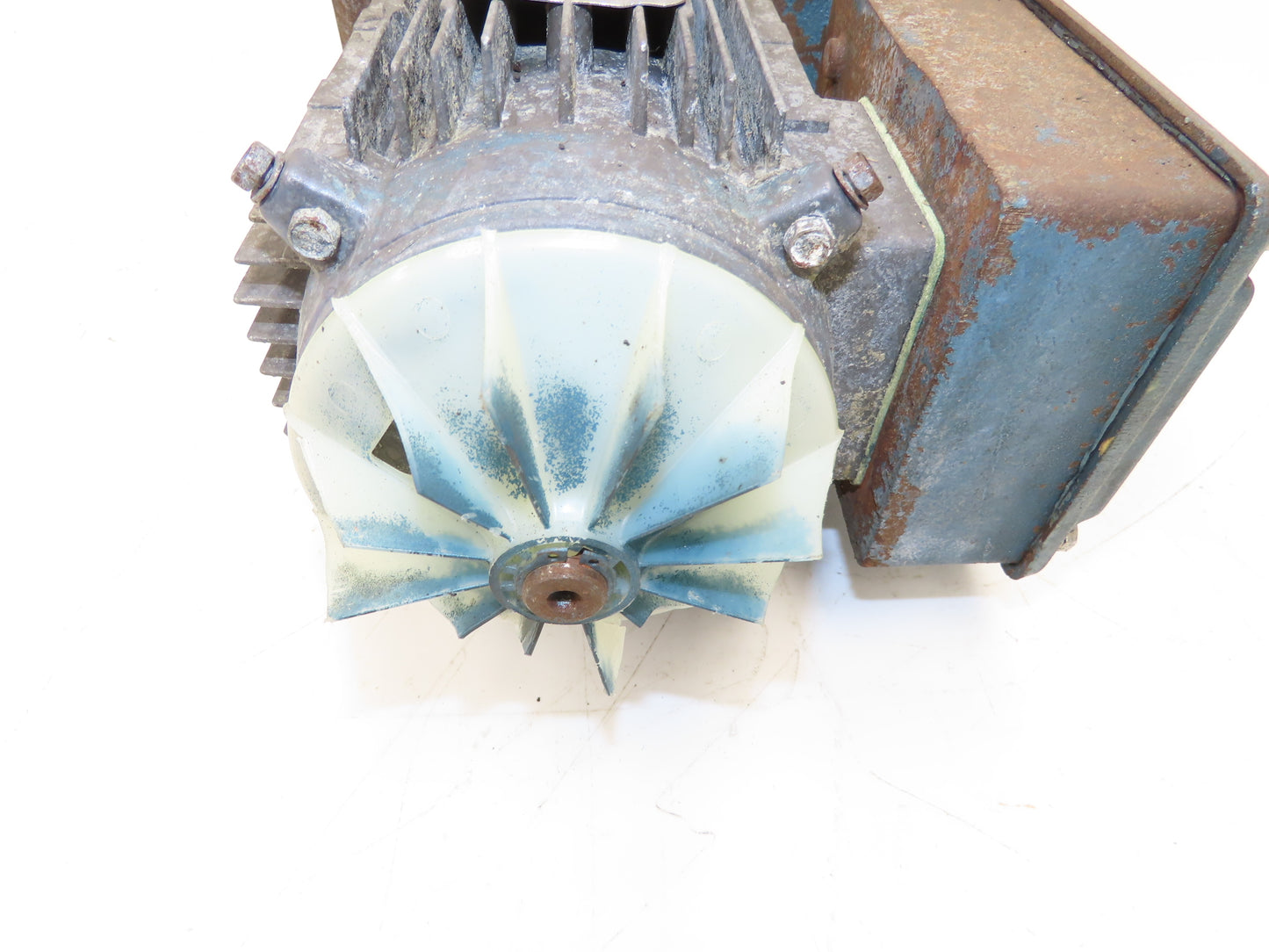 Sew Eurodrive S47D16DT80N4 Variable Gearmotor 17.62 Ratio 1Hp 24-96rpm 230/460V