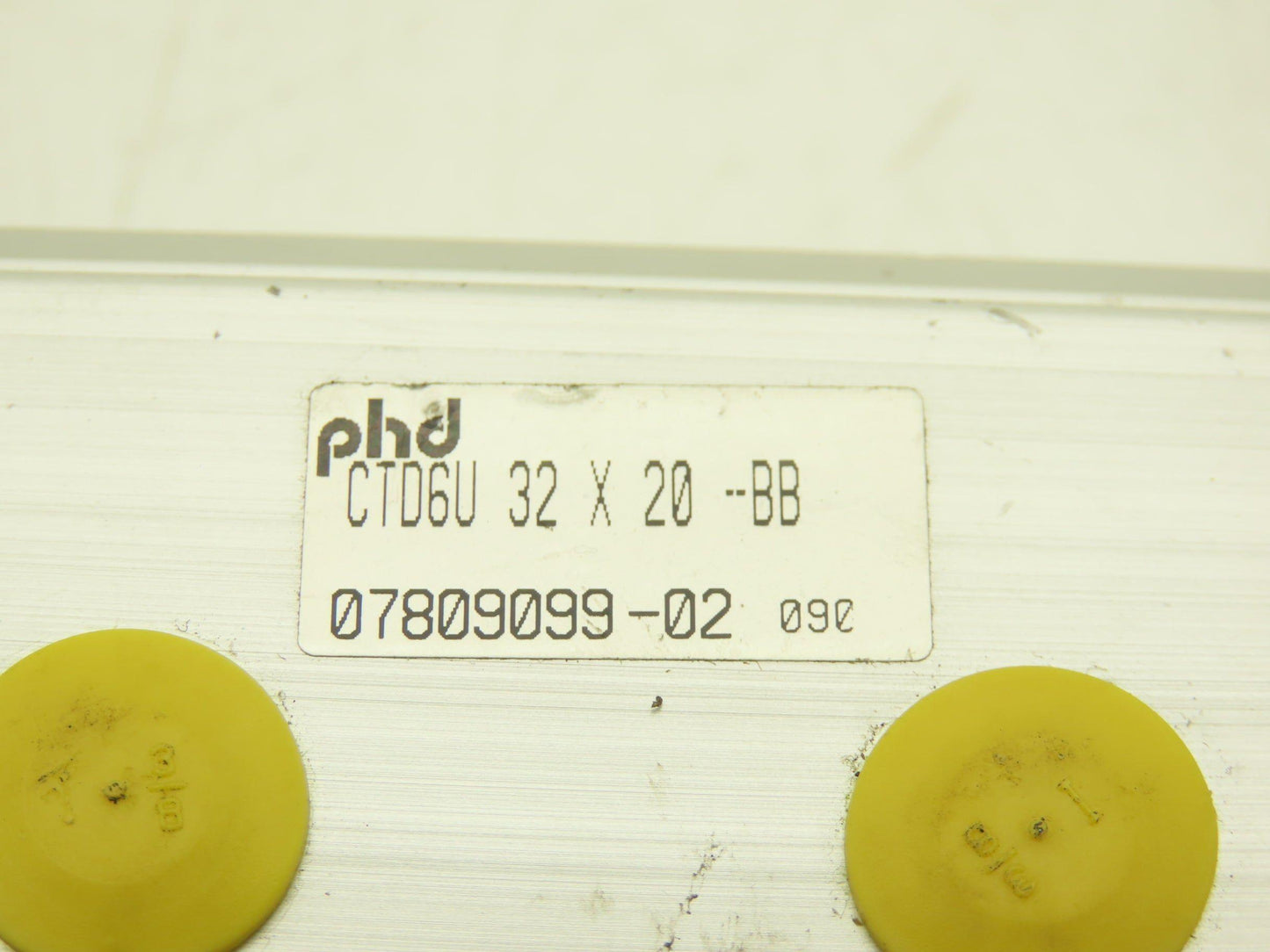 PHD Pneumatic Air Guided Cylinder 32mm Bore 20mm Stroke Non-Rotating 150psi