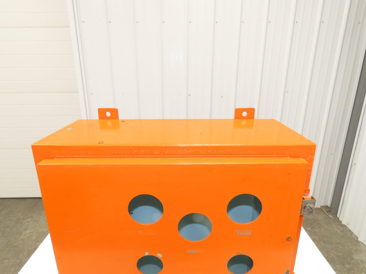 Hoffman A242008LP Electrical Enclosure Nema Type 12 24x20x8" Hinge Wall Mount