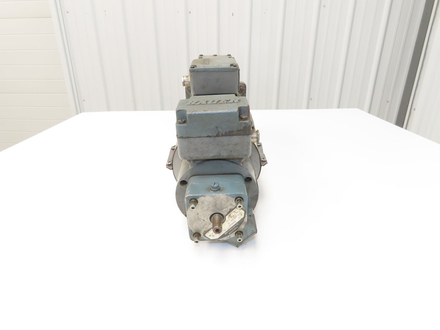 Bauer NPK830CFG00-111/200T-B-S Brake Gearmotor 165rpm 18:1 750W 85V w/Tacho