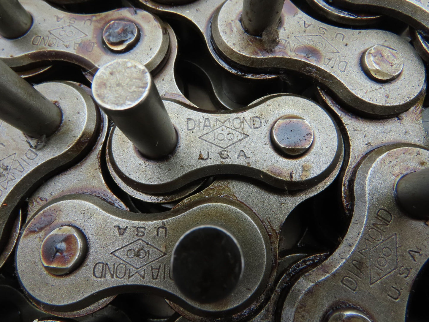 Diamond Roller Chain #100 Riveted E1 Pin Attachment 10' Single Strand 1.25"Pitch