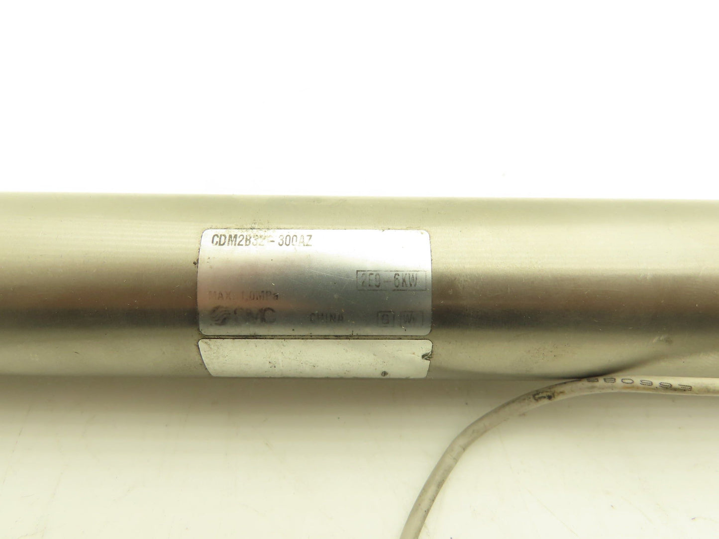 SMC CDM2B32-300AZ Round Pneumatic Air Cylinder 32mm Bore 300mm Stroke Stainless