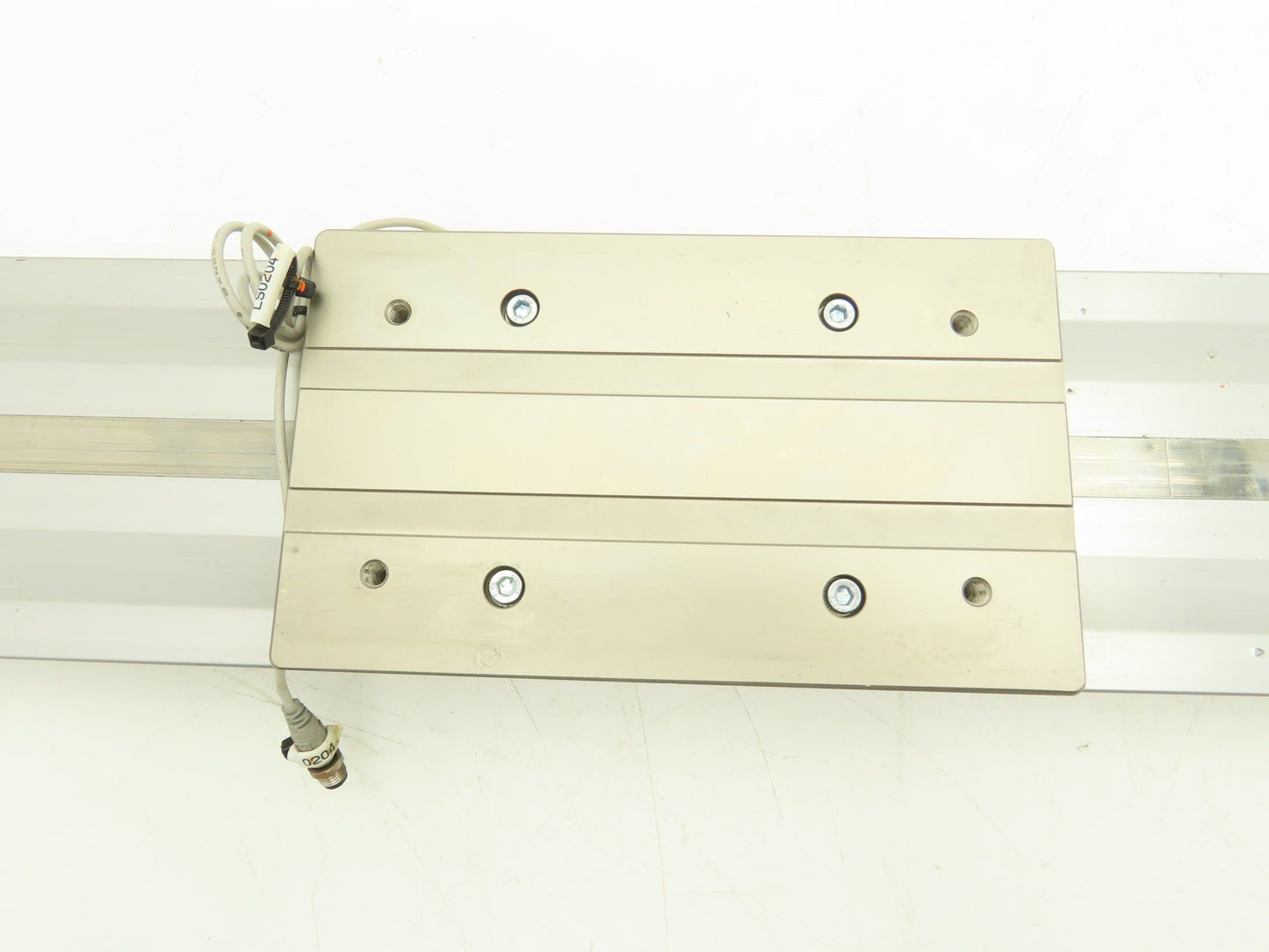 SMC MY3B50-400L-M9BWS Pneumatic Rodless Slide Cylinder 50mm Bore 400mm Stroke