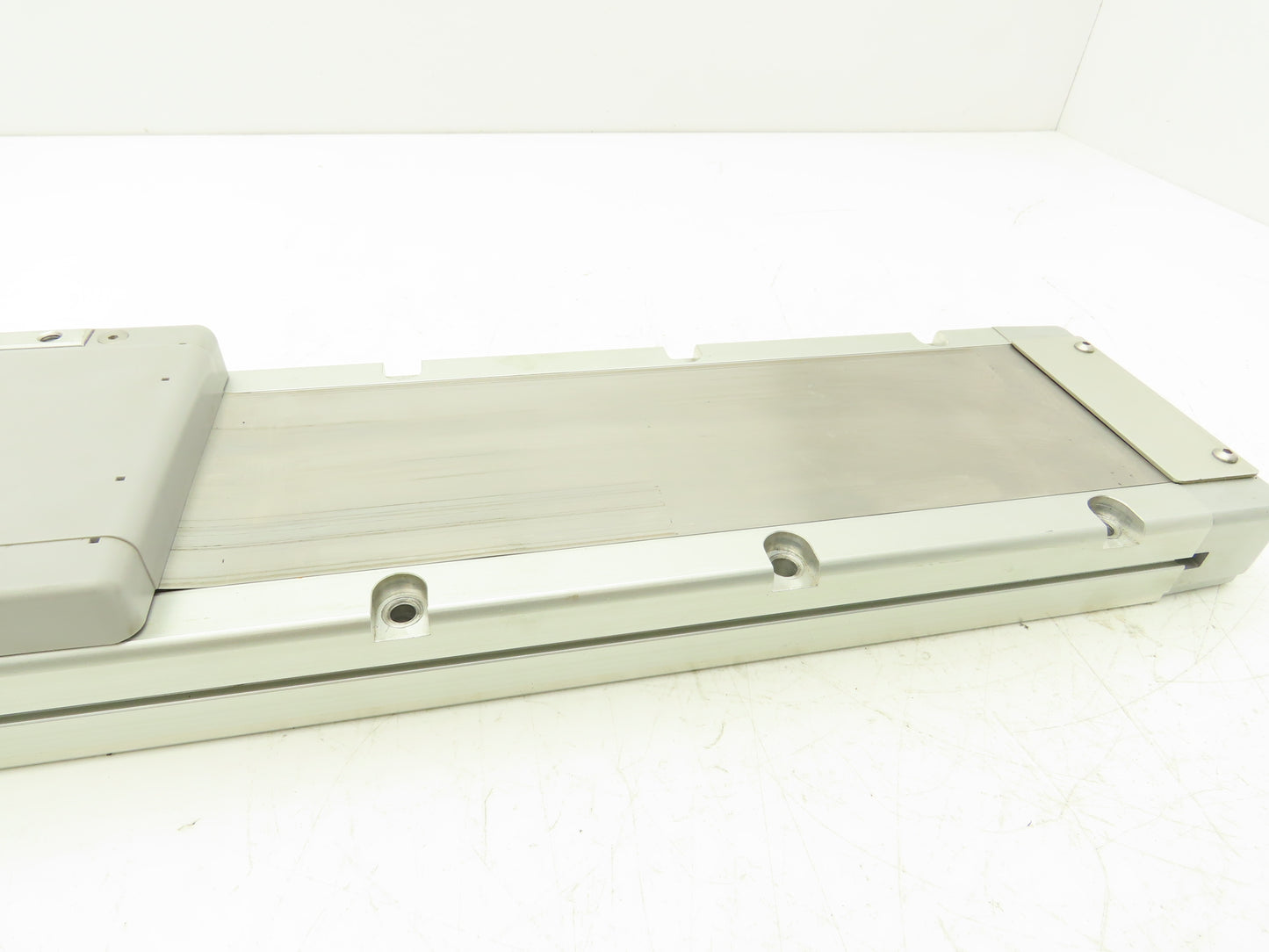 IAI Robo Cylinder Linear Screw Actuator 6mm Lead 500mm Stroke 24VDC