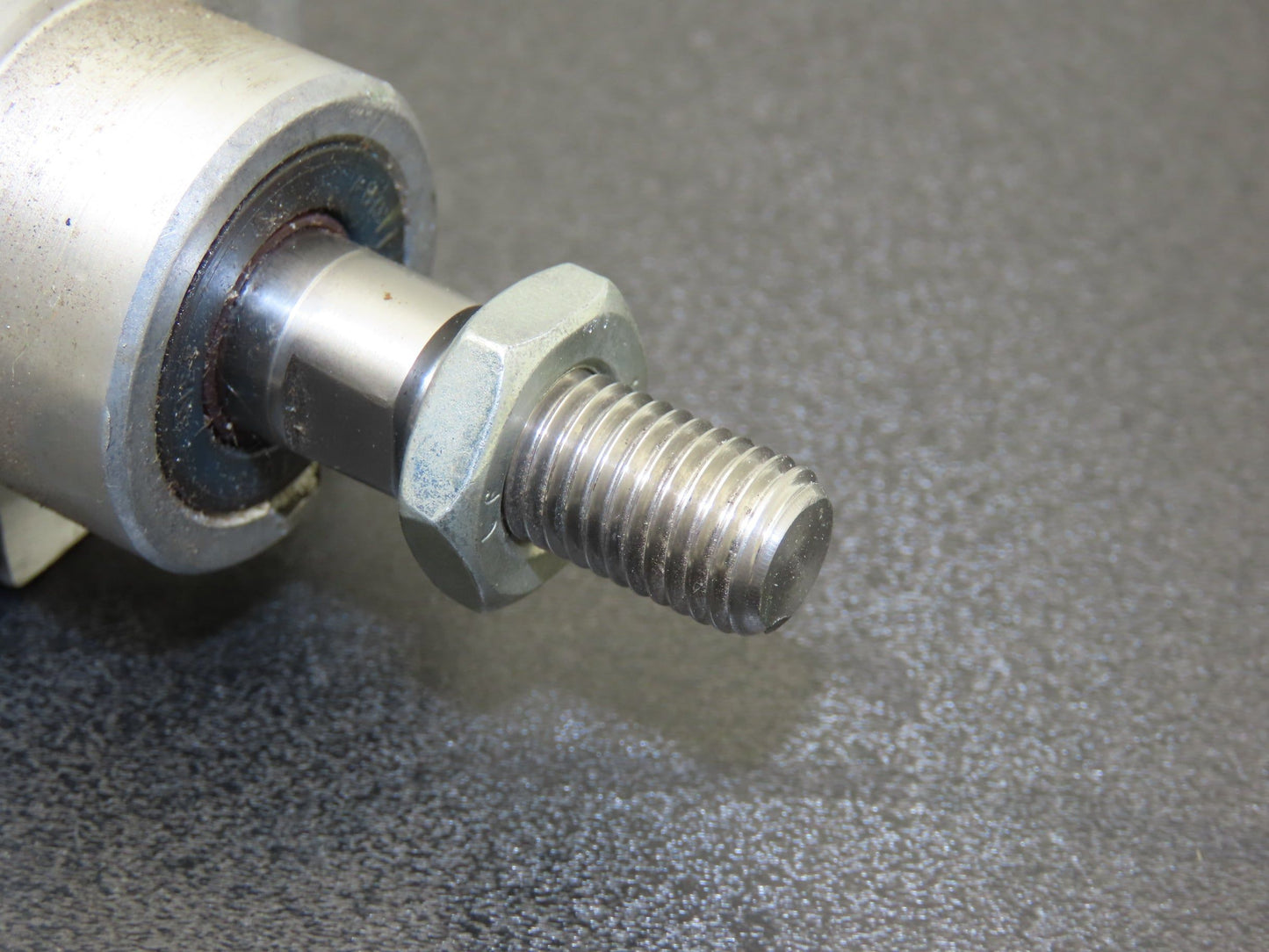 Festo DNU-32-500PPV-A Pneumatic Air Cylinder 32mm Bore 500mm Stroke 145psi