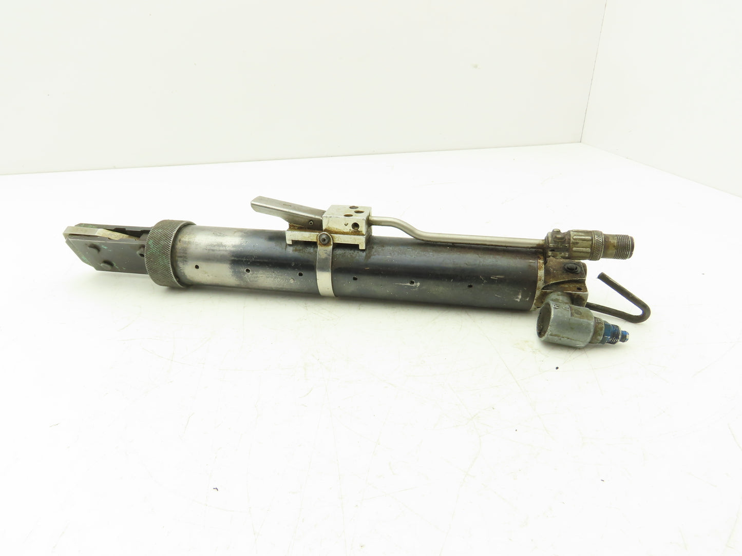 Oetiker P00217 1095B7X73 Pneumatic Crimping Tool Pincer For Ear Crimp Clamps