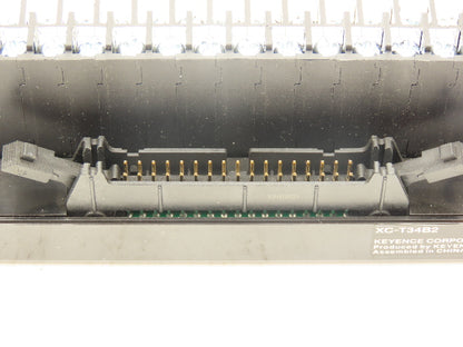 Keyence XC-T34B2 Screw Terminal Flat Cable Connector Conversion Block 125V