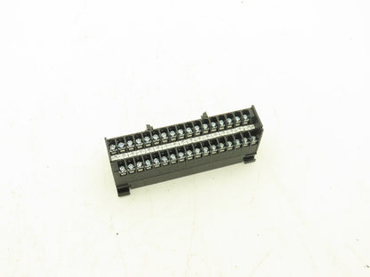 Keyence XC-T34B2 Screw Terminal Flat Cable Connector Conversion Block 125V