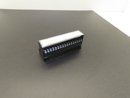 Keyence XC-T34B2 Screw Terminal Flat Cable Connector Conversion Block 125V