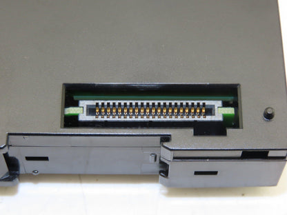 Keyence KV-7000C Bus Connection Unit