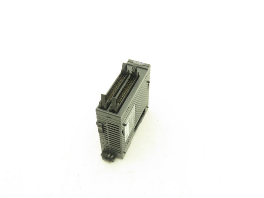 Keyence KV-C64TD Output Module MOSFET Sink 64-Point
