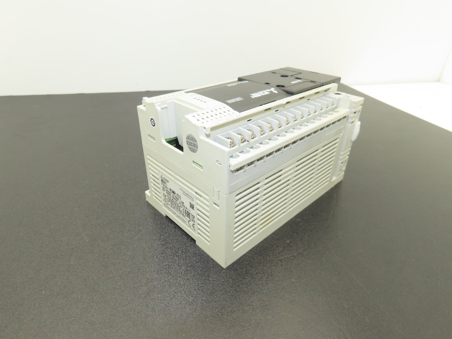 Mitsubishi Electric FX3G-40MR/ES Melsec Programmable Controller PLC Input Output