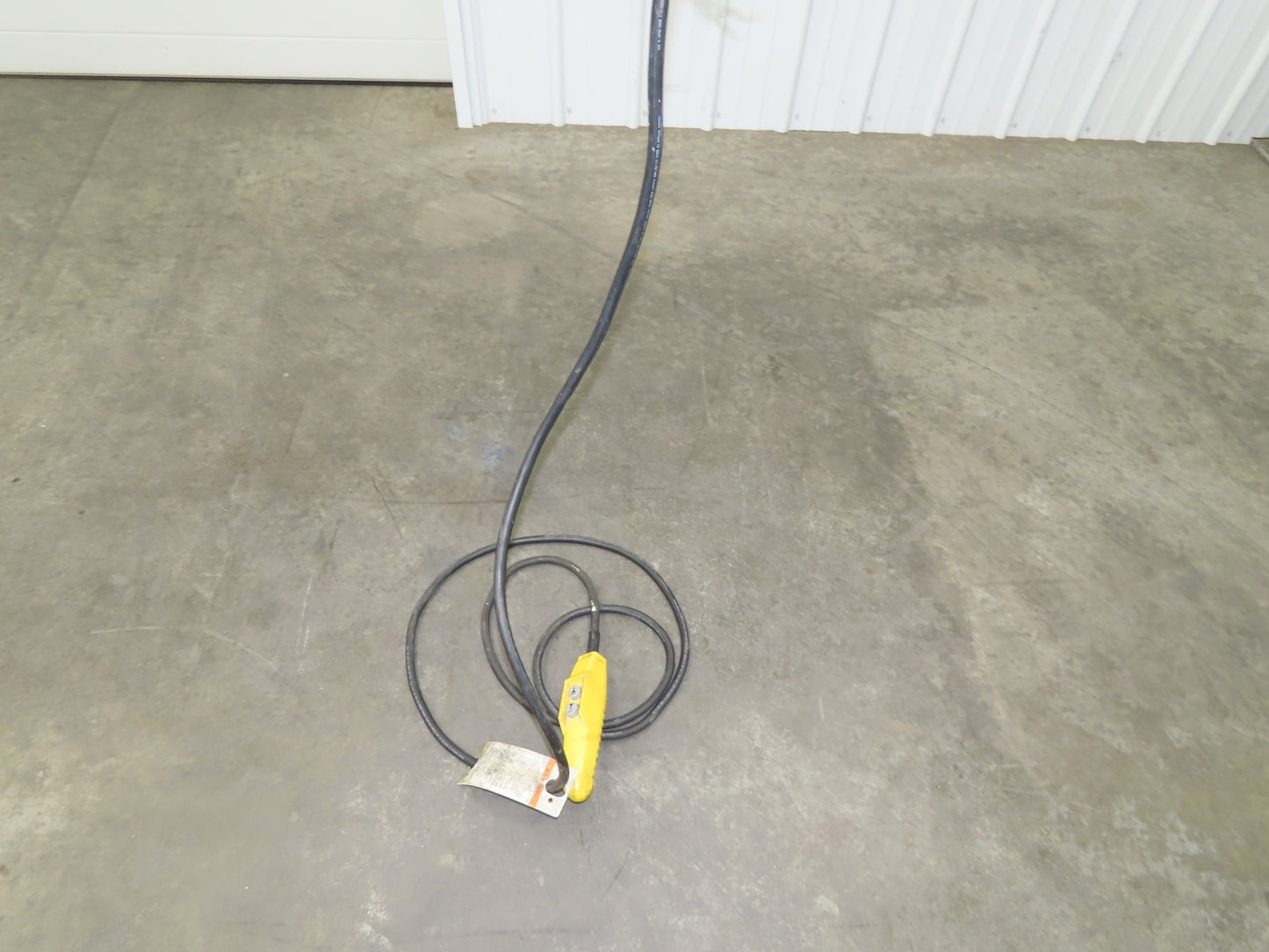 Coffing JLC 1/4 Ton Electric Chain Hoist 12/32 FPM 2 Speed 10' Lift 460V 3PH