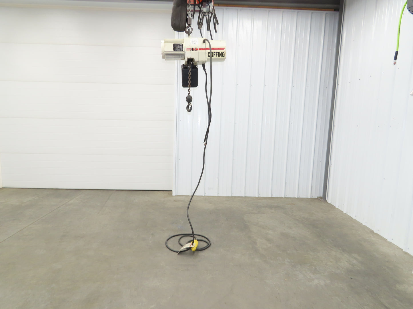 Coffing JLC 1/4 Ton Electric Chain Hoist 12/32 FPM 2 Speed 10' Lift 460V 3PH