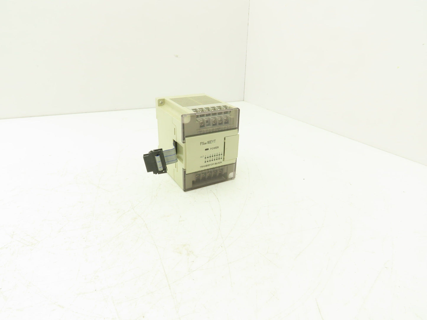 Mitsubishi Electric FX0N-16EYT Melsec PLC Transistor Block Expansion Block