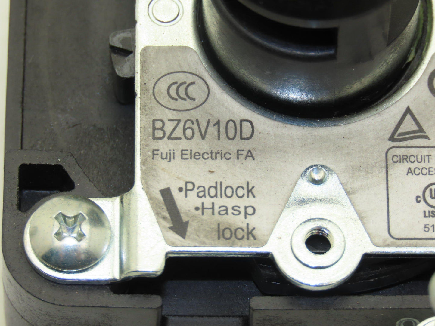 Fuji Electric BZ6V10D EW50RAGU-3P040 Circuit Breaker 40A 3Ph 440V With Hasp Lock