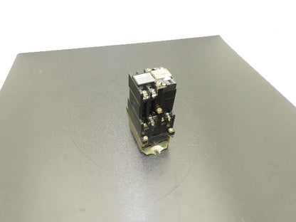 Allen Bradley 700-NT210X31 Pneumatic Time Delay Relay Complete Assembly Ser C