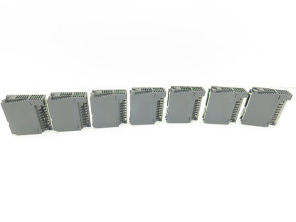 Mitsubishi Electric QY40P Melsec PLC Output Module 12/24 VDC Lot of 7
