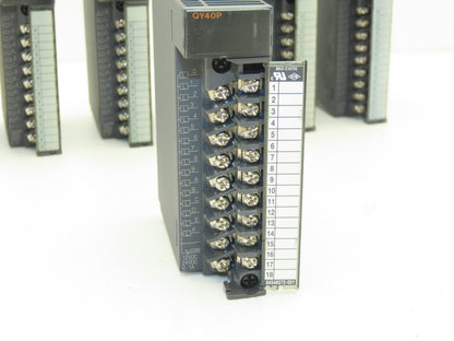 Mitsubishi Electric QY40P Melsec PLC Output Module 12/24 VDC Lot of 7