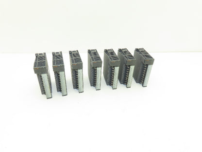 Mitsubishi Electric QY40P Melsec PLC Output Module 12/24 VDC Lot of 7